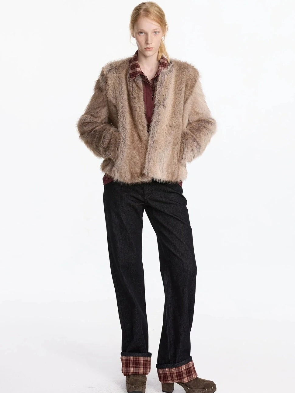 LYUOCHENG Cropped Wide Shoulder Faux Fur Coat In Beige