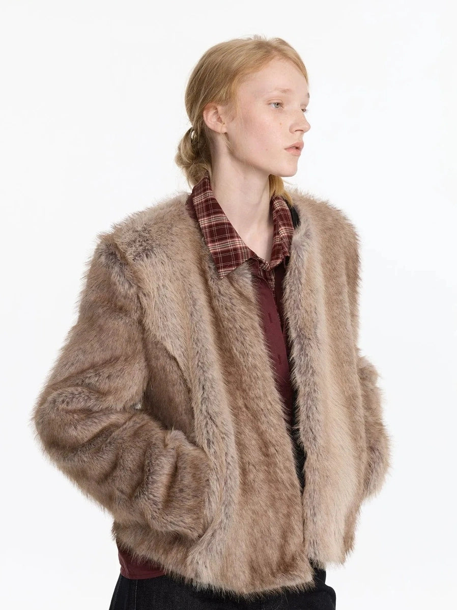 LYUOCHENG Cropped Wide Shoulder Faux Fur Coat In Beige