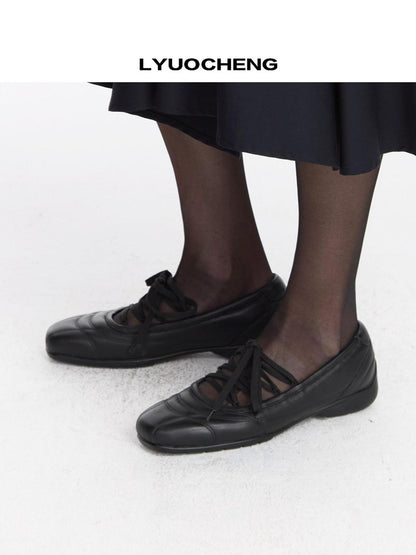 LYUOCHENG Cushioned Square Toe Lace Up Low Cut Women&