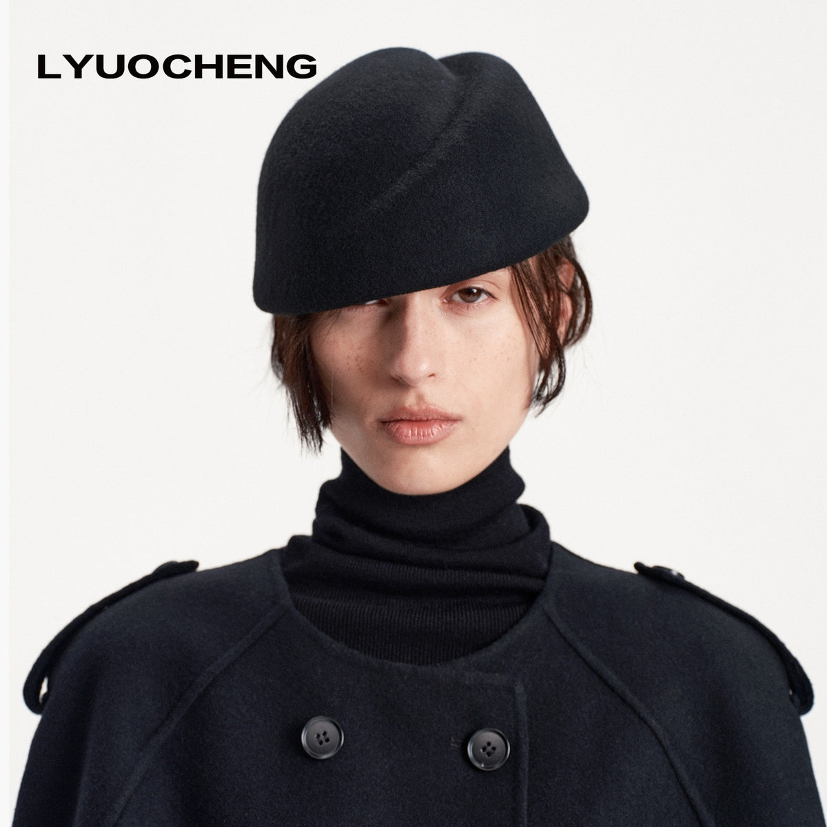 LYUOCHENG_Elegant_Structured_Brimless_Wool_Felt_Hat_Women&