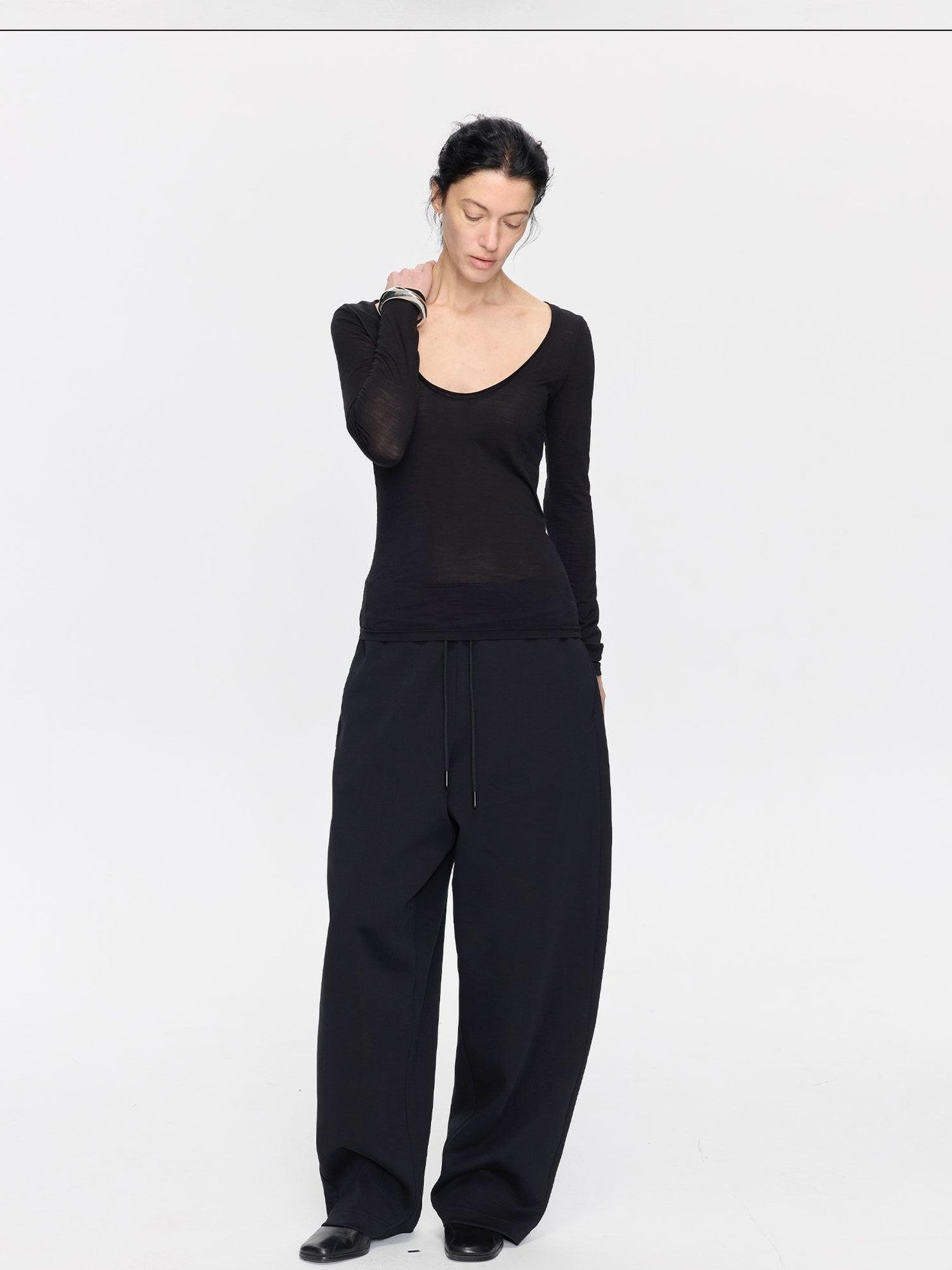 LYUOCHENG Frayed Rolled Edge Wide Crewneck Women&