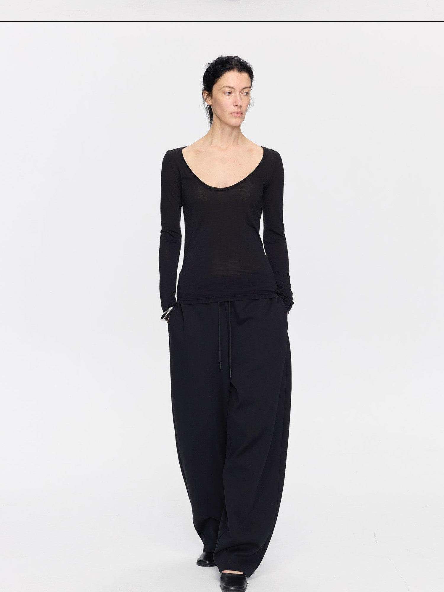 LYUOCHENG Frayed Rolled Edge Wide Crewneck Women&