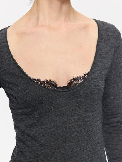 LYUOCHENG Frayed Rolled Edge Wide Crewneck Women&