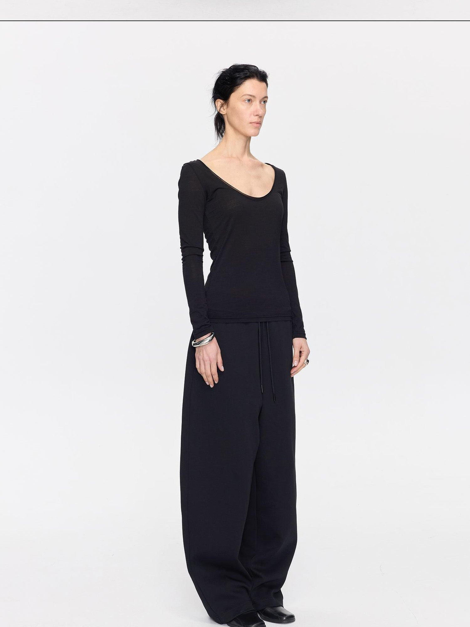 LYUOCHENG Frayed Rolled Edge Wide Crewneck Women&
