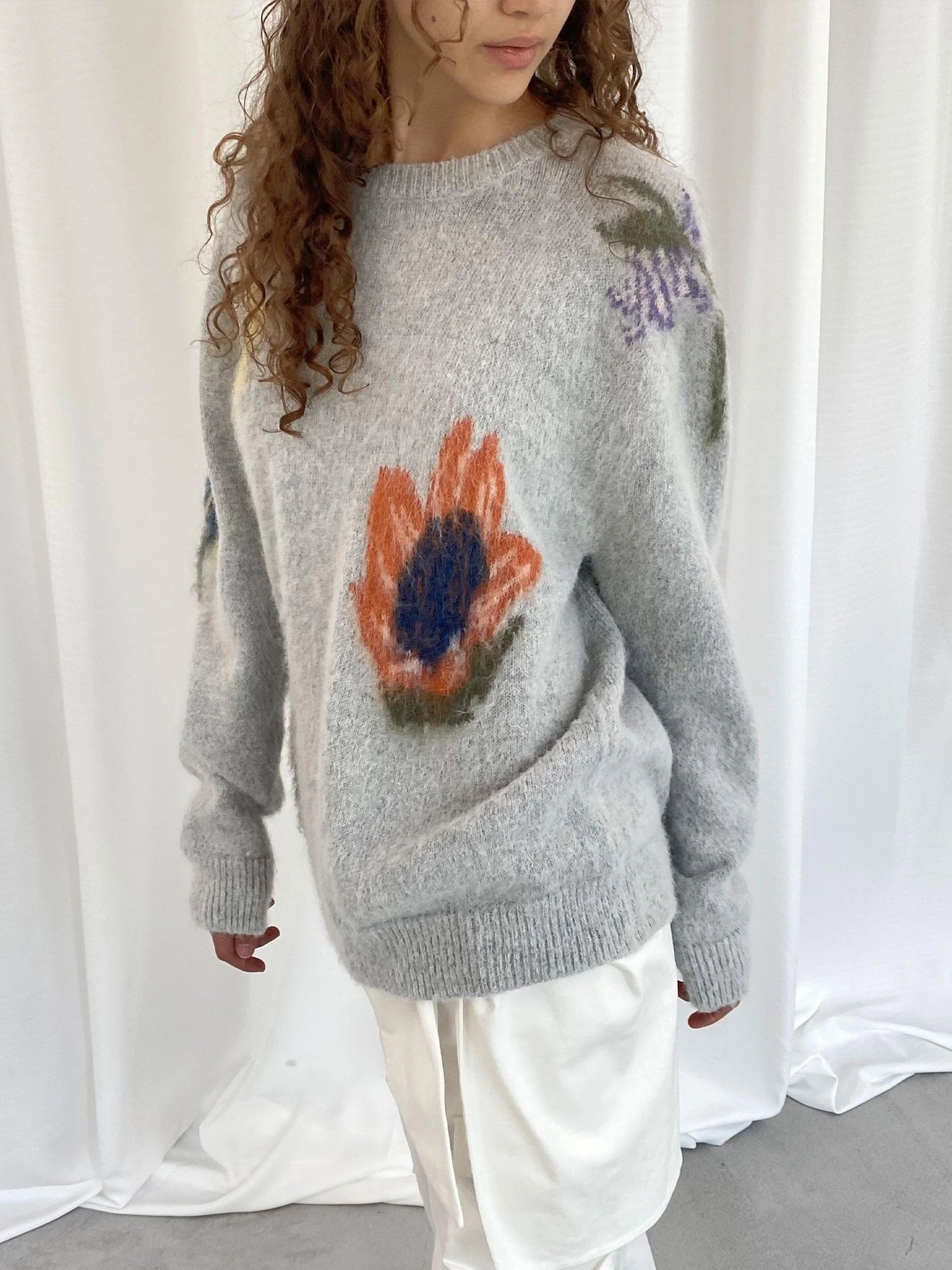 LYUOCHENG Grey Floral Knit Sweater