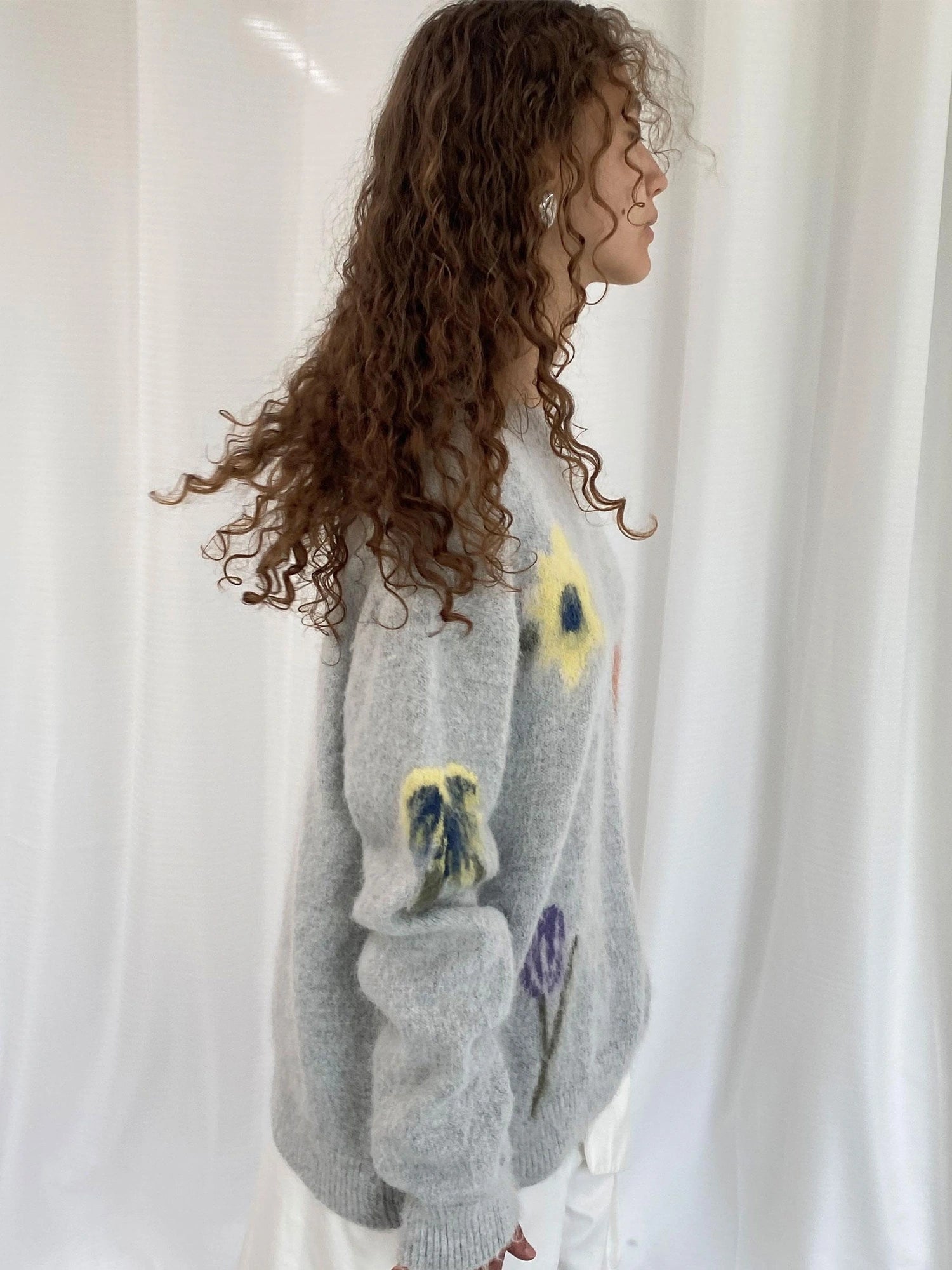 LYUOCHENG Grey Floral Knit Sweater