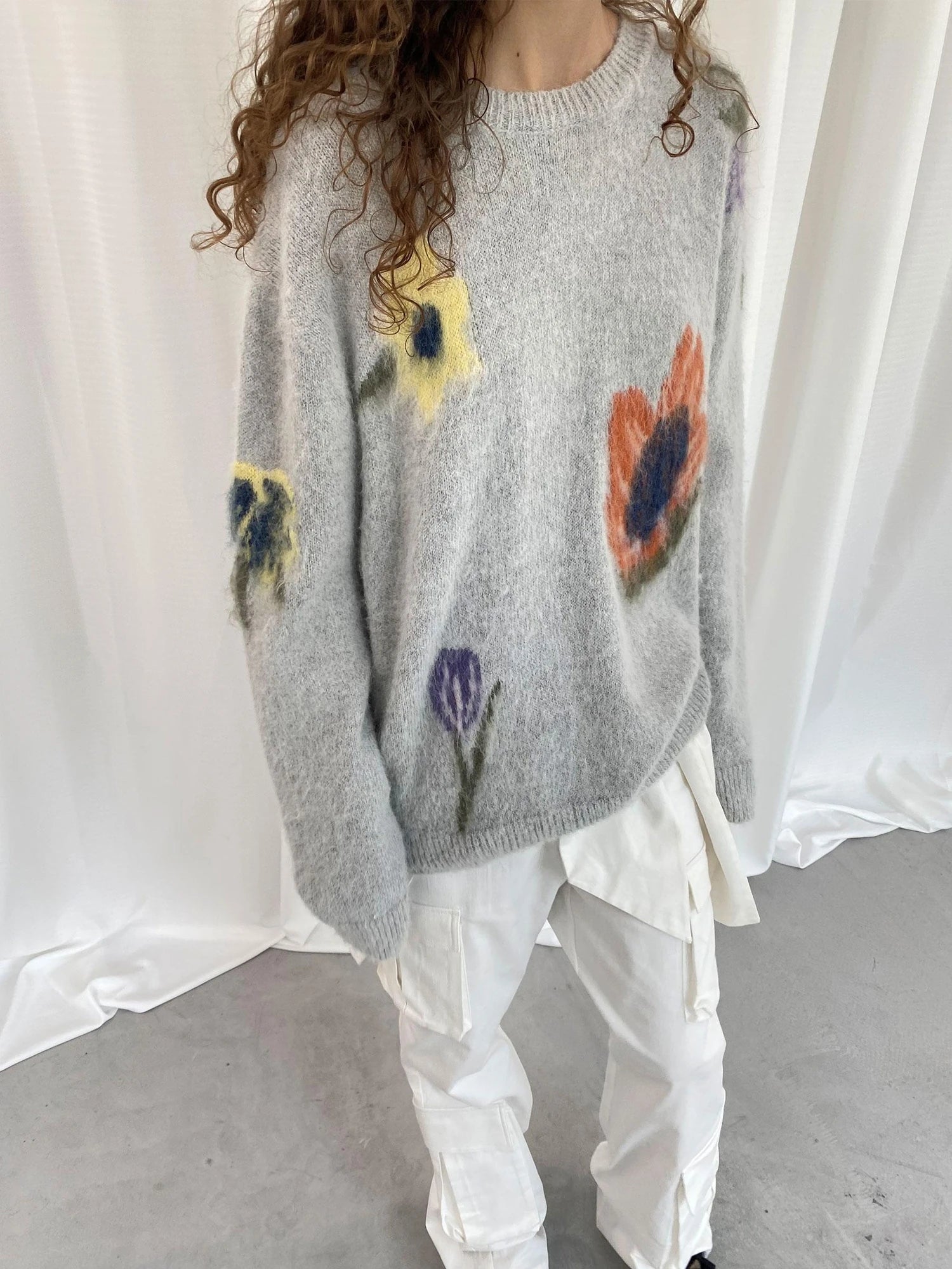 LYUOCHENG Grey Floral Knit Sweater