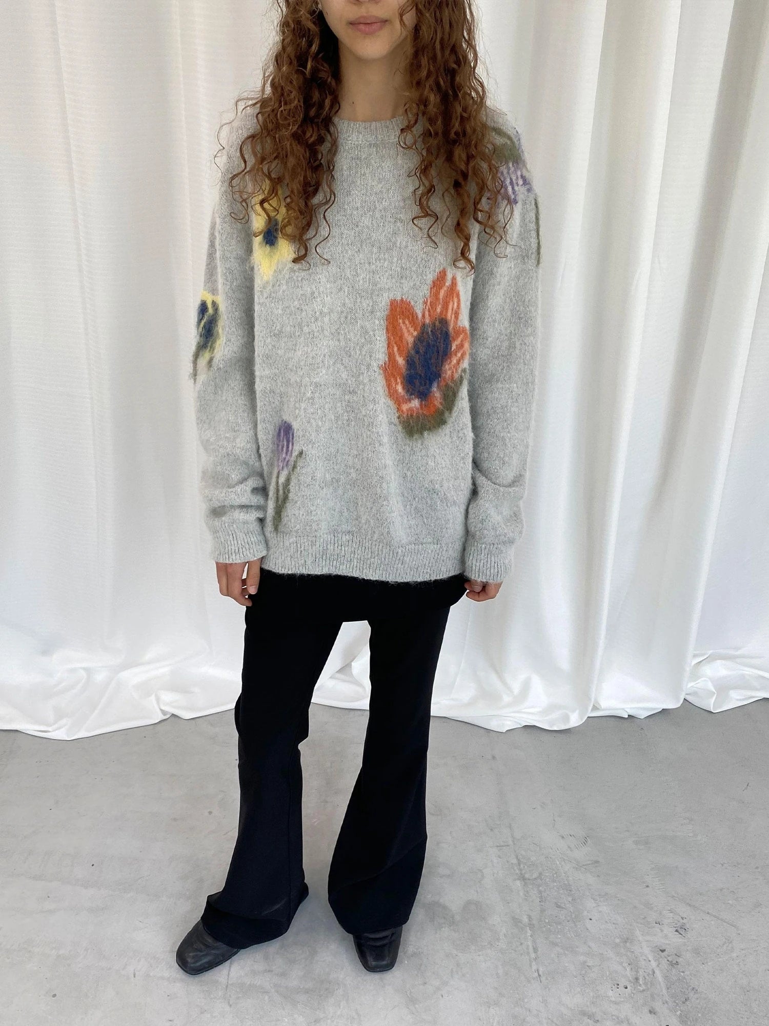 LYUOCHENG Grey Floral Knit Sweater