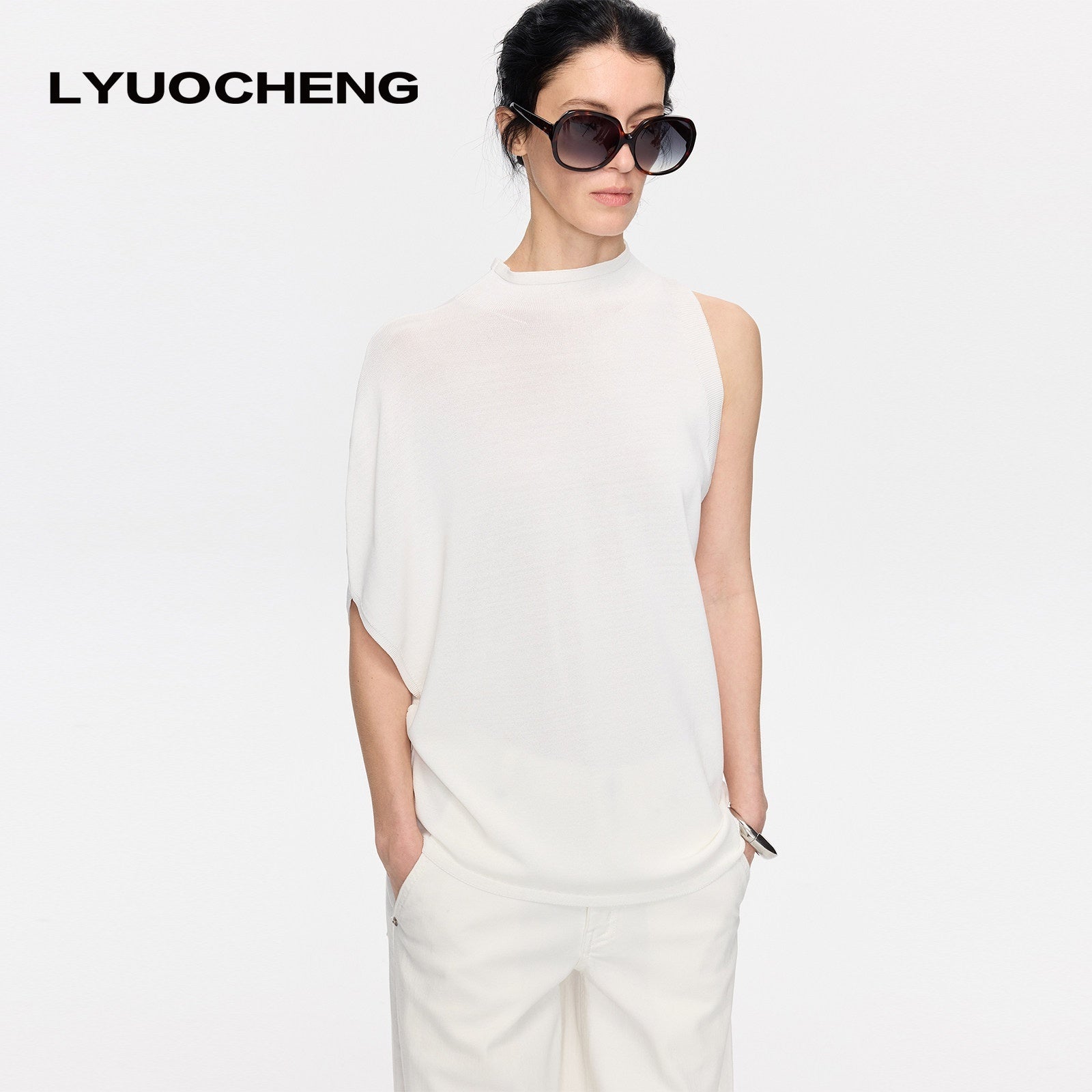 LYUOCHENG_Irregular_Anti_Pilling_Knit_Batwing_Women&
