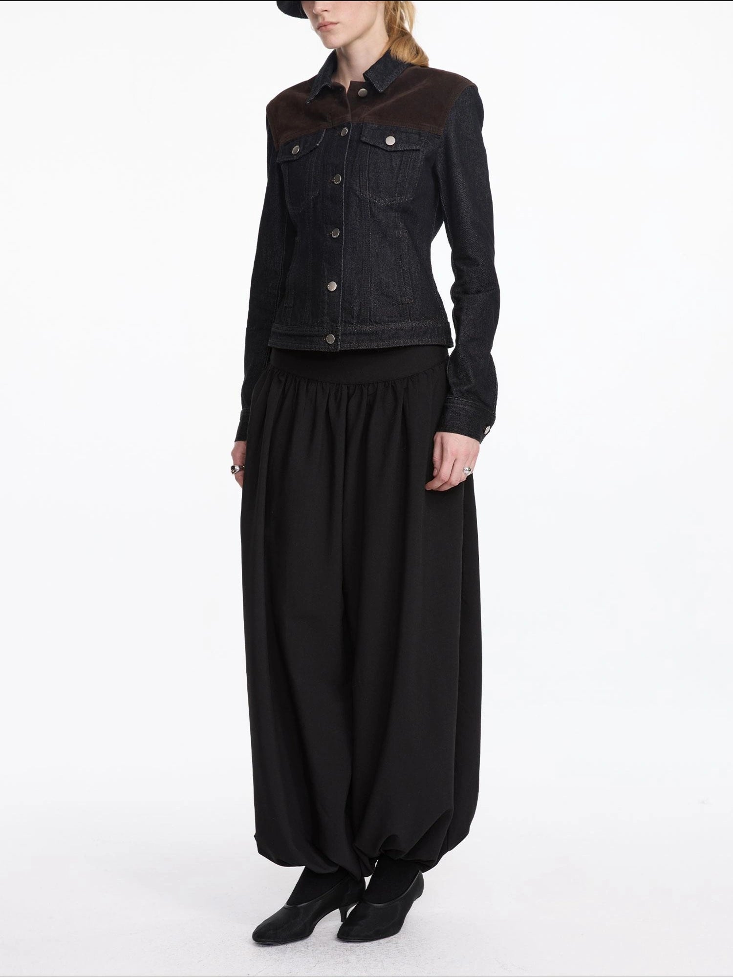 LYUOCHENG Loose Pleated Balloon Pants With Elastic Cuffs