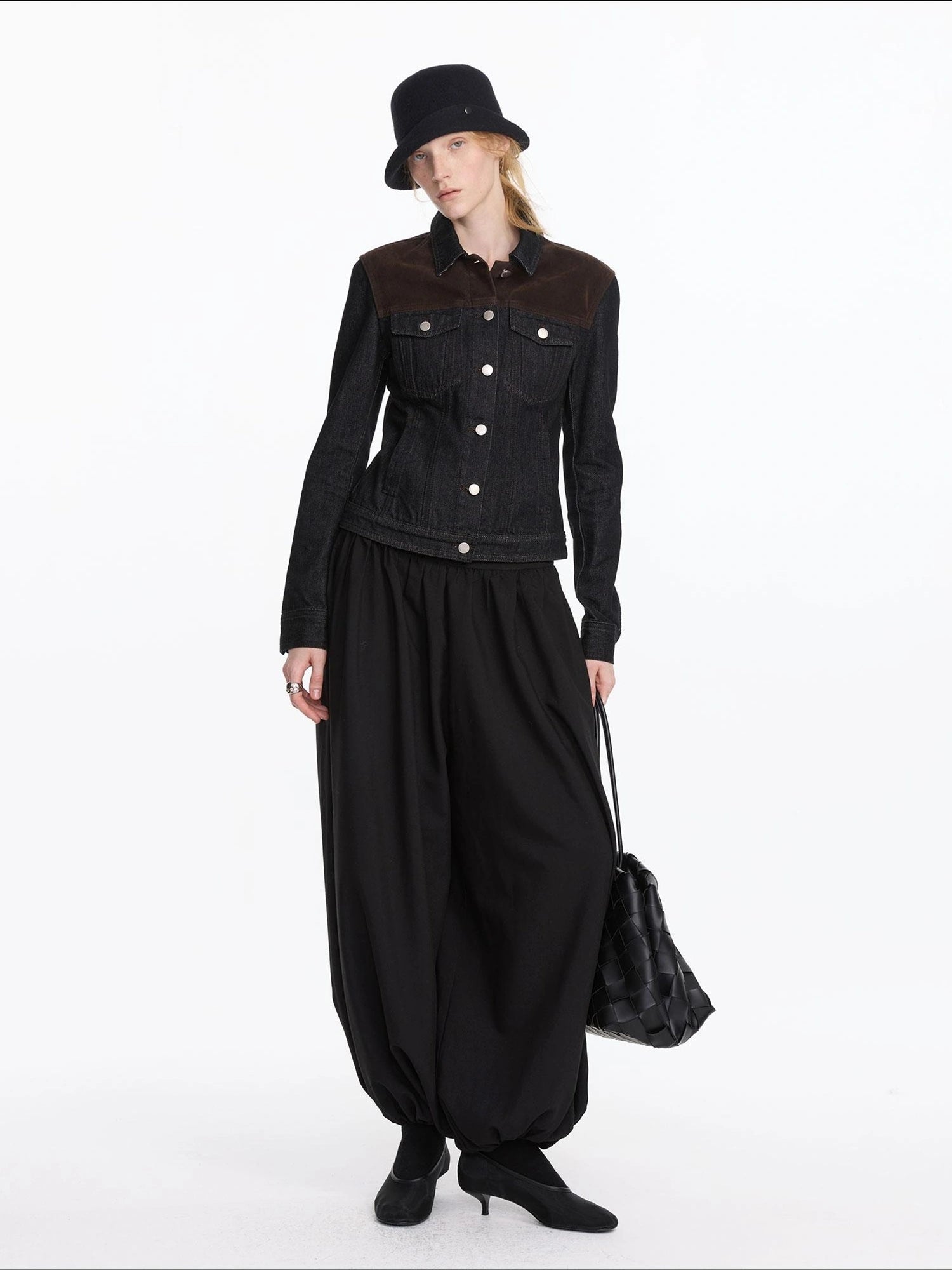 LYUOCHENG Loose Pleated Balloon Pants With Elastic Cuffs