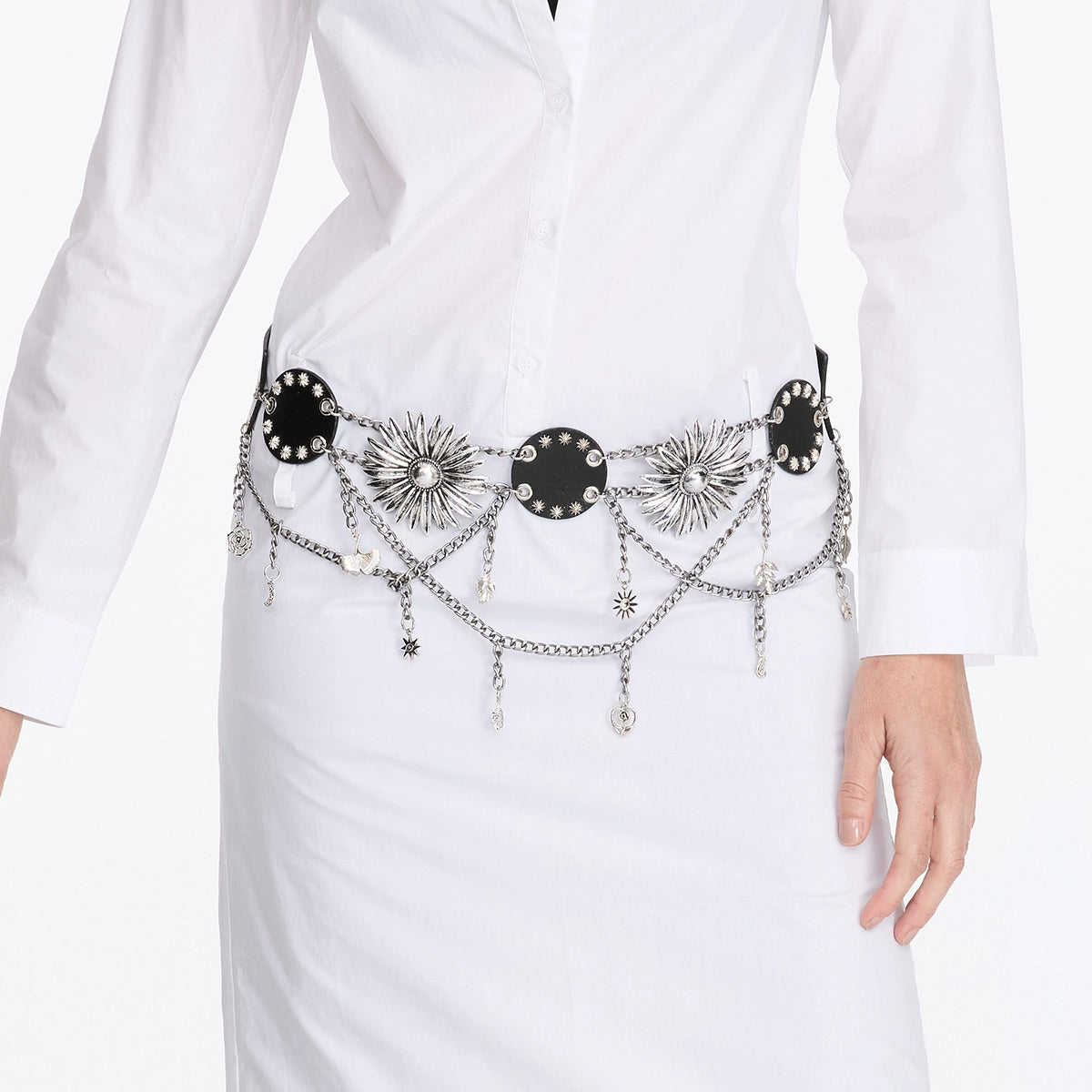 LYUOCHENG_Metal_Flower_Chain_Vintage_Belt_MISSTT