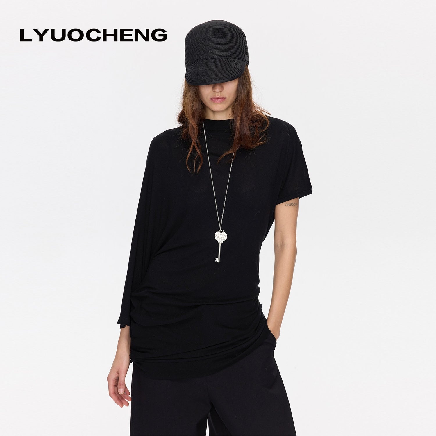LYUOCHENG_Open_Back_Irregular_Batwing_Draped_Neck_Women&