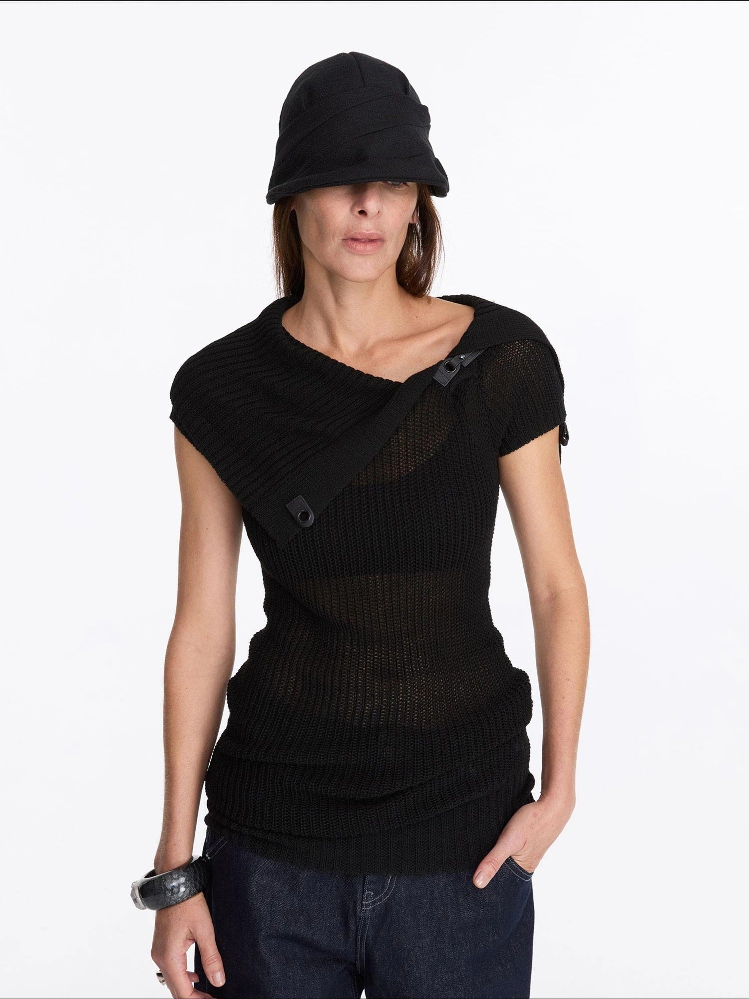 LYUOCHENG Oversized Collar Knit Top