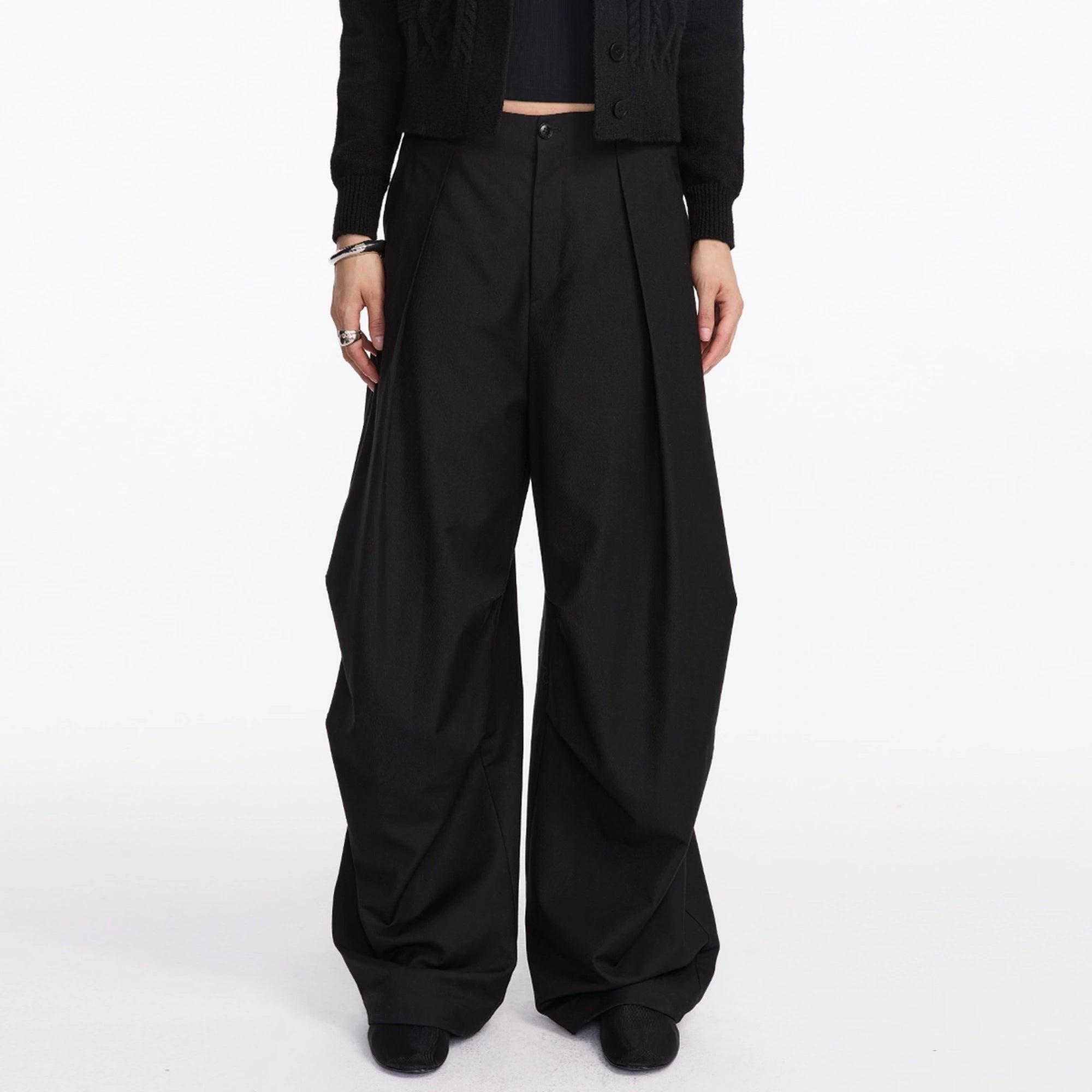 LYUOCHENG_Pleated_Wide_Leg_Trousers_MISSTT