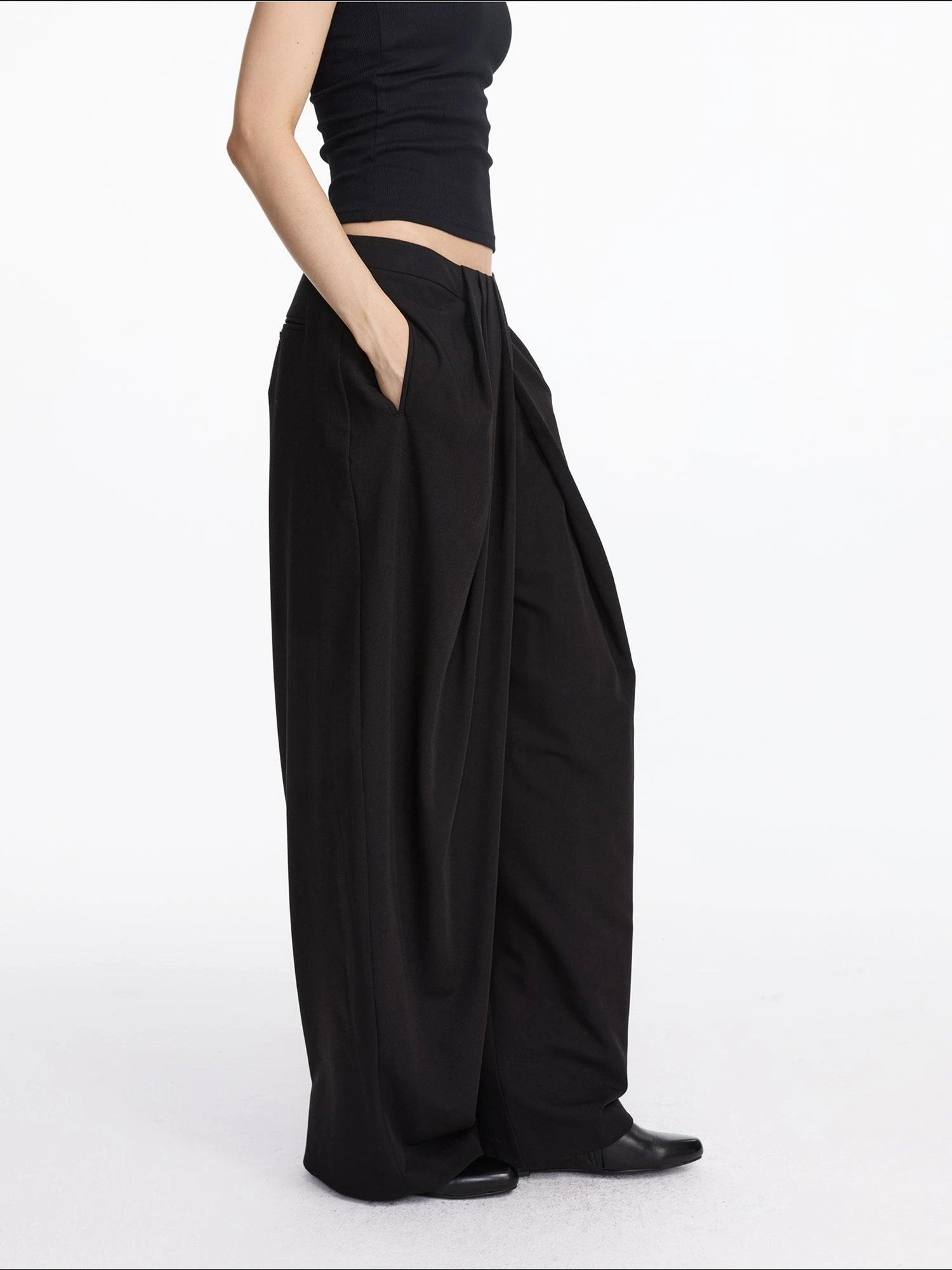 LYUOCHENG Pleated Wide Leg Trousers With Asymmetric Waist