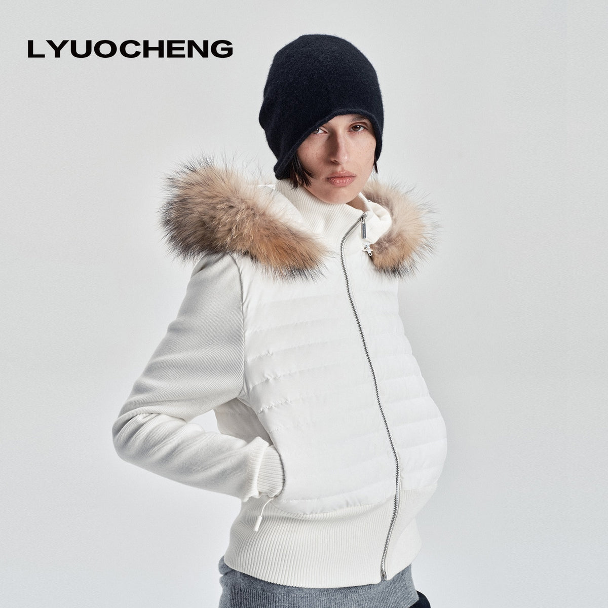 LYUOCHENG_Quilted_Detachable_Fur_Trim_Slim_Fit_Women&