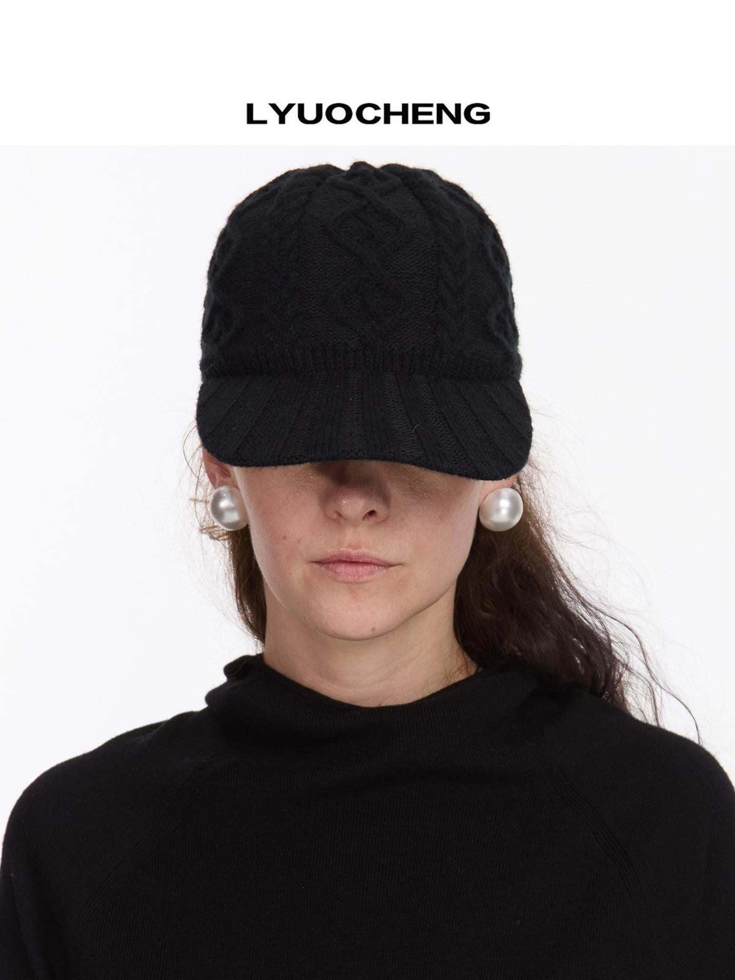 LYUOCHENG Ribbed Knit Equestrian Baseball Cap