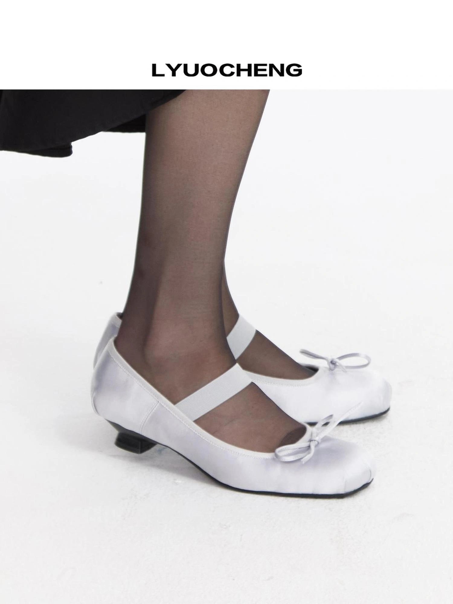 LYUOCHENG Silver Navy Low Heel Ballet Mary Janes