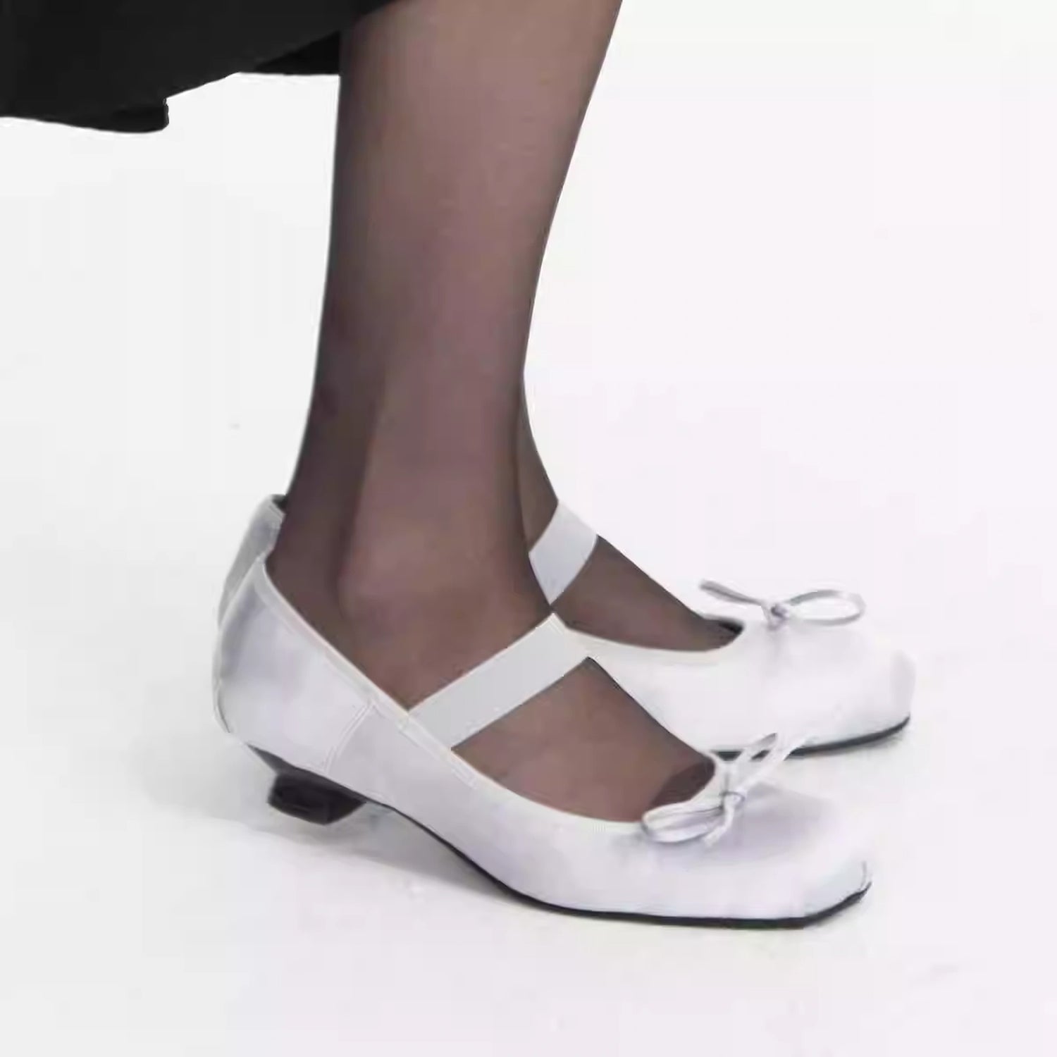 LYUOCHENG_Silver_Navy_Low_Heel_Ballet_Mary_Janes_MISSTT