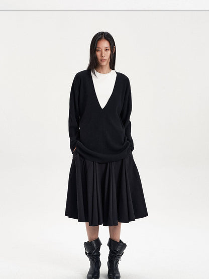 LYUOCHENG Solid Minimalist Deep V-neck Pullover Wool Blend Women&