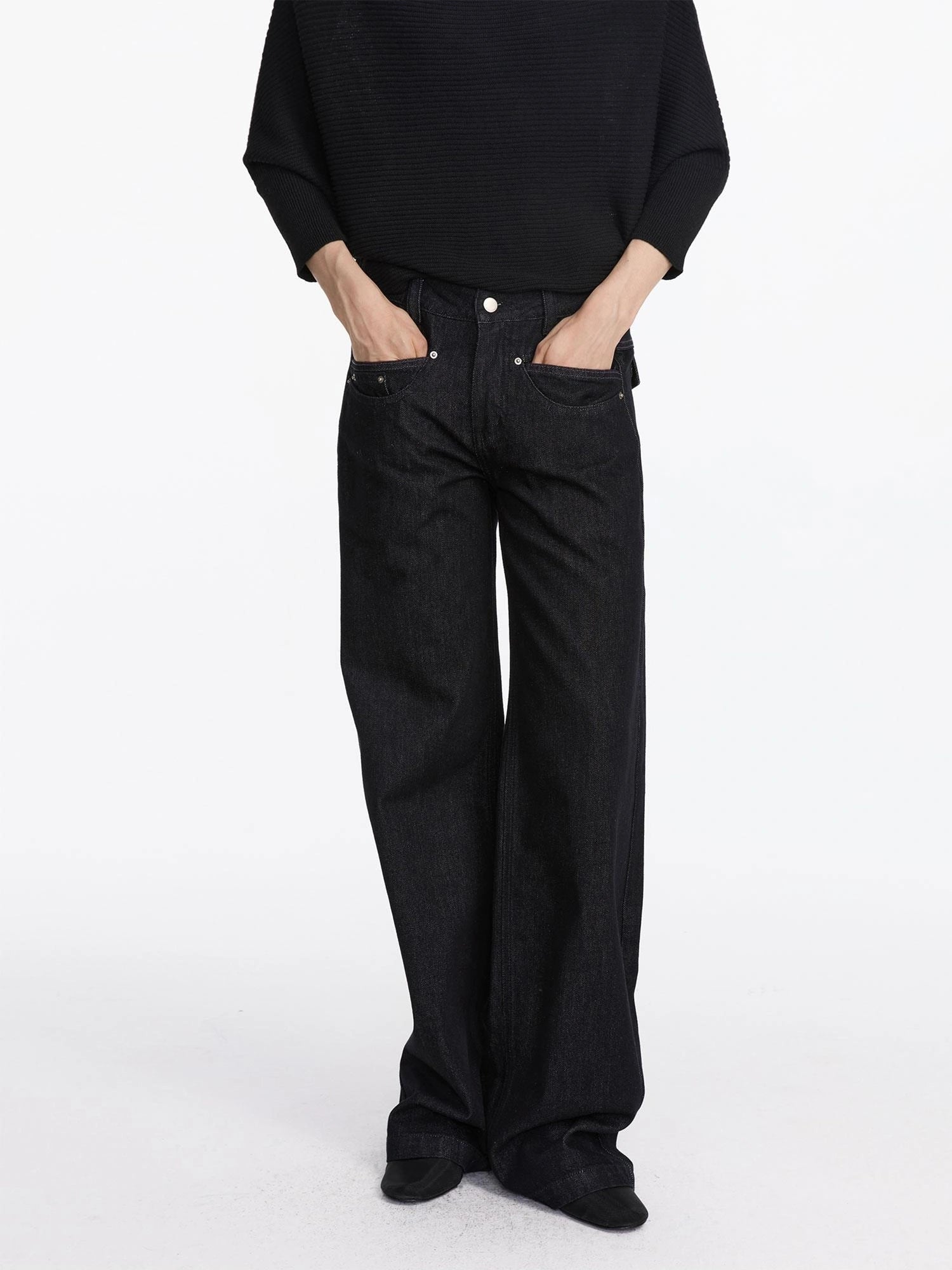 LYUOCHENG Straight Leg Black Denim Jeans With Smile Pockets