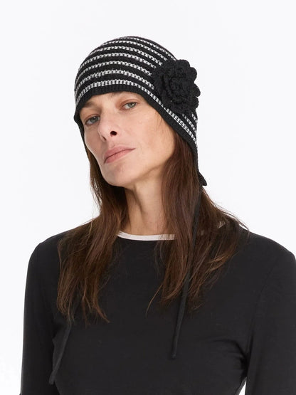 LYUOCHENG Striped Knit Beanie With Detachable Floral Accent