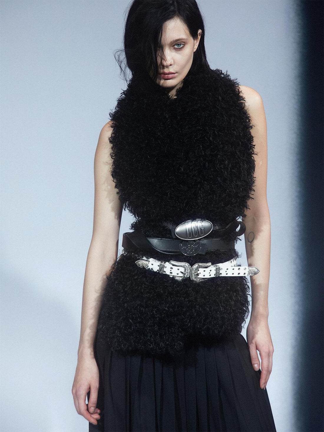 Teddy Plush Long Black Scarf