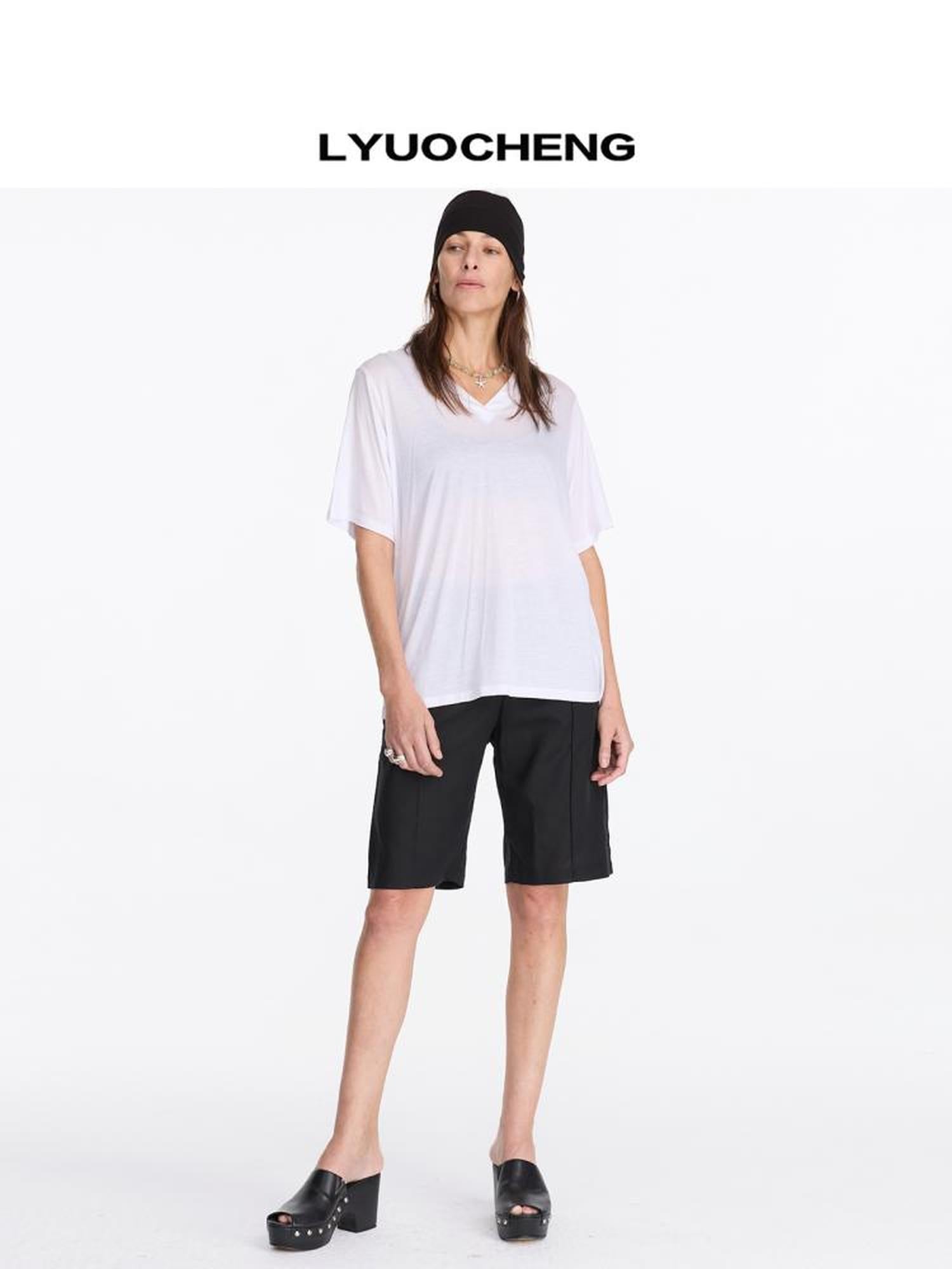 LYUOCHENG V-Neck Loose Tee With Cooling Tencel Blend