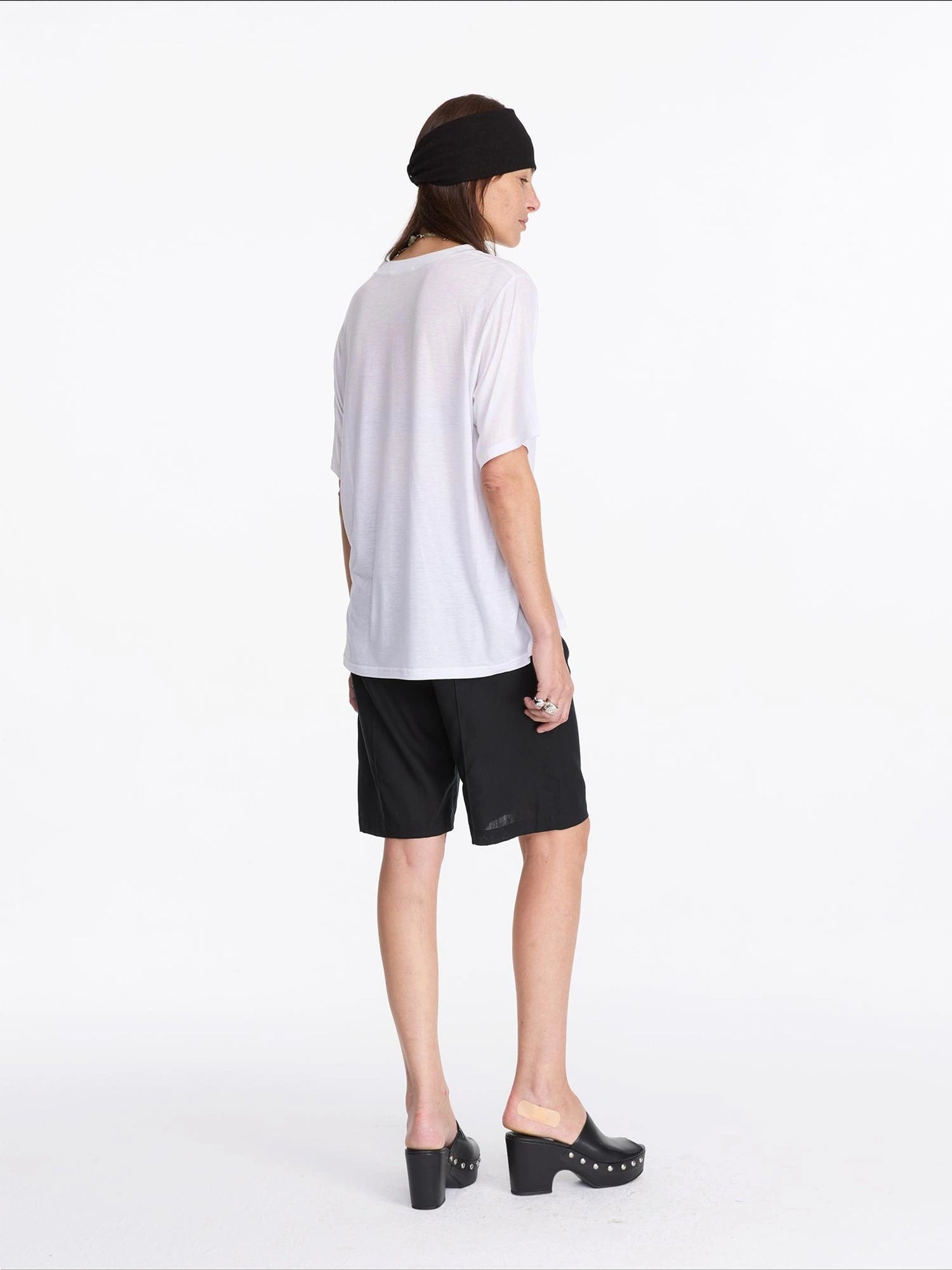 LYUOCHENG V-Neck Loose Tee With Cooling Tencel Blend