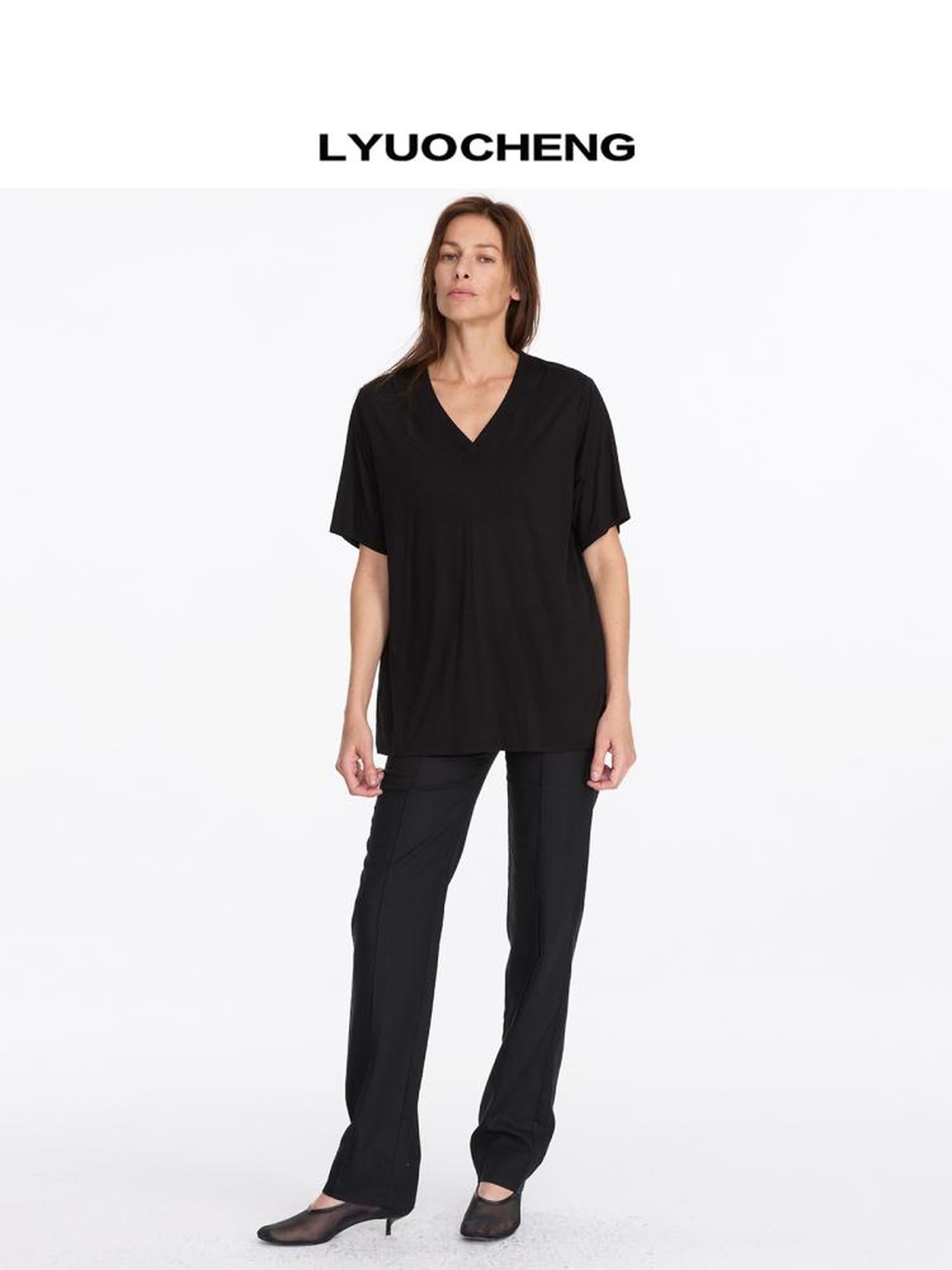 LYUOCHENG V-Neck Loose Tee With Cooling Tencel Blend