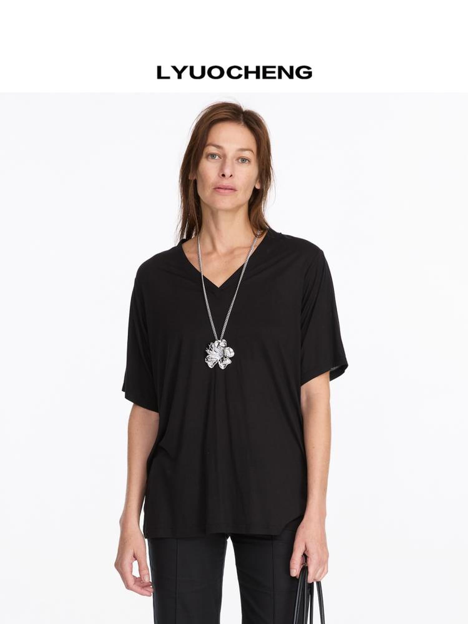 LYUOCHENG V-Neck Loose Tee With Cooling Tencel Blend