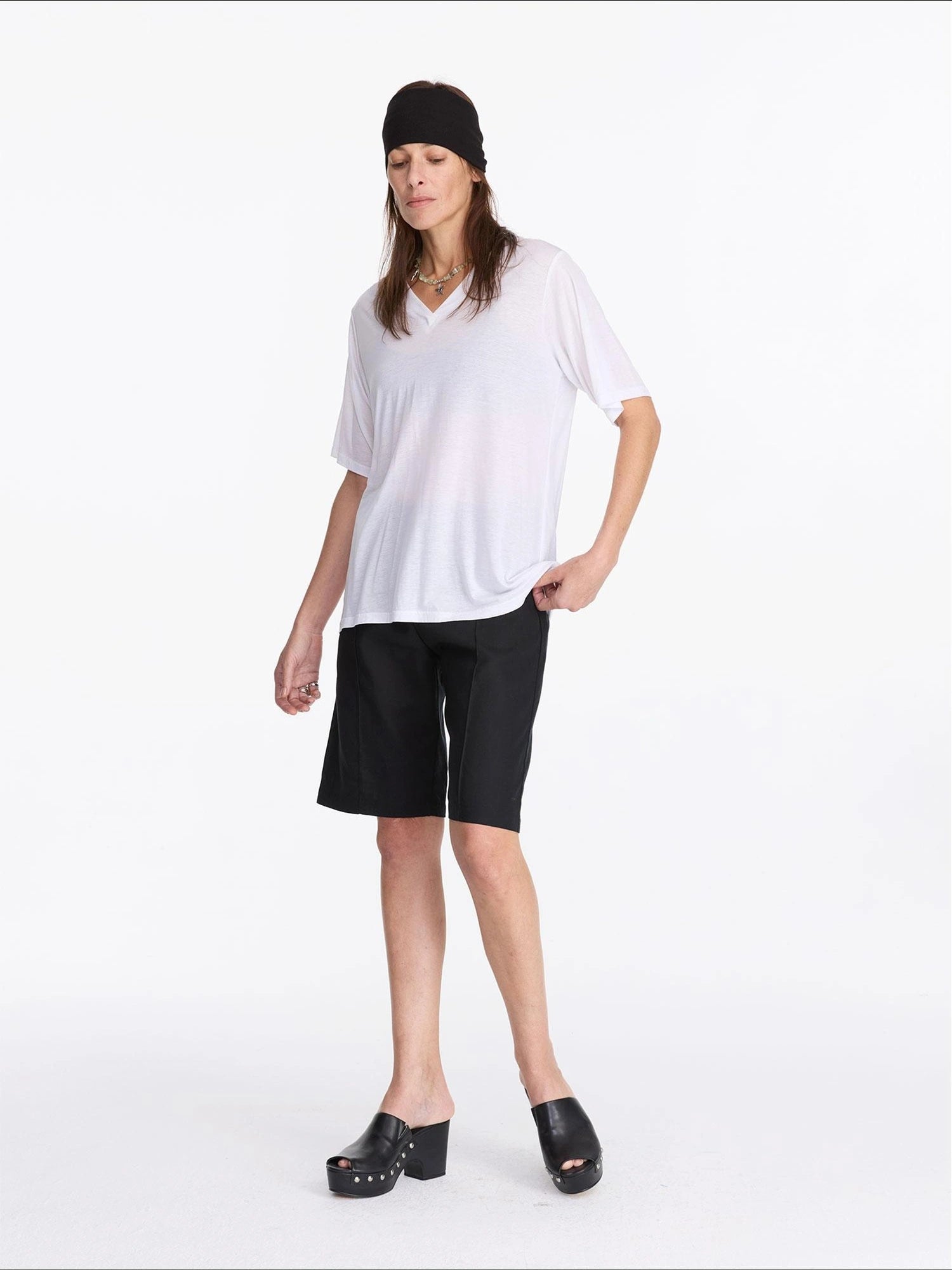 LYUOCHENG V-Neck Loose Tee With Cooling Tencel Blend