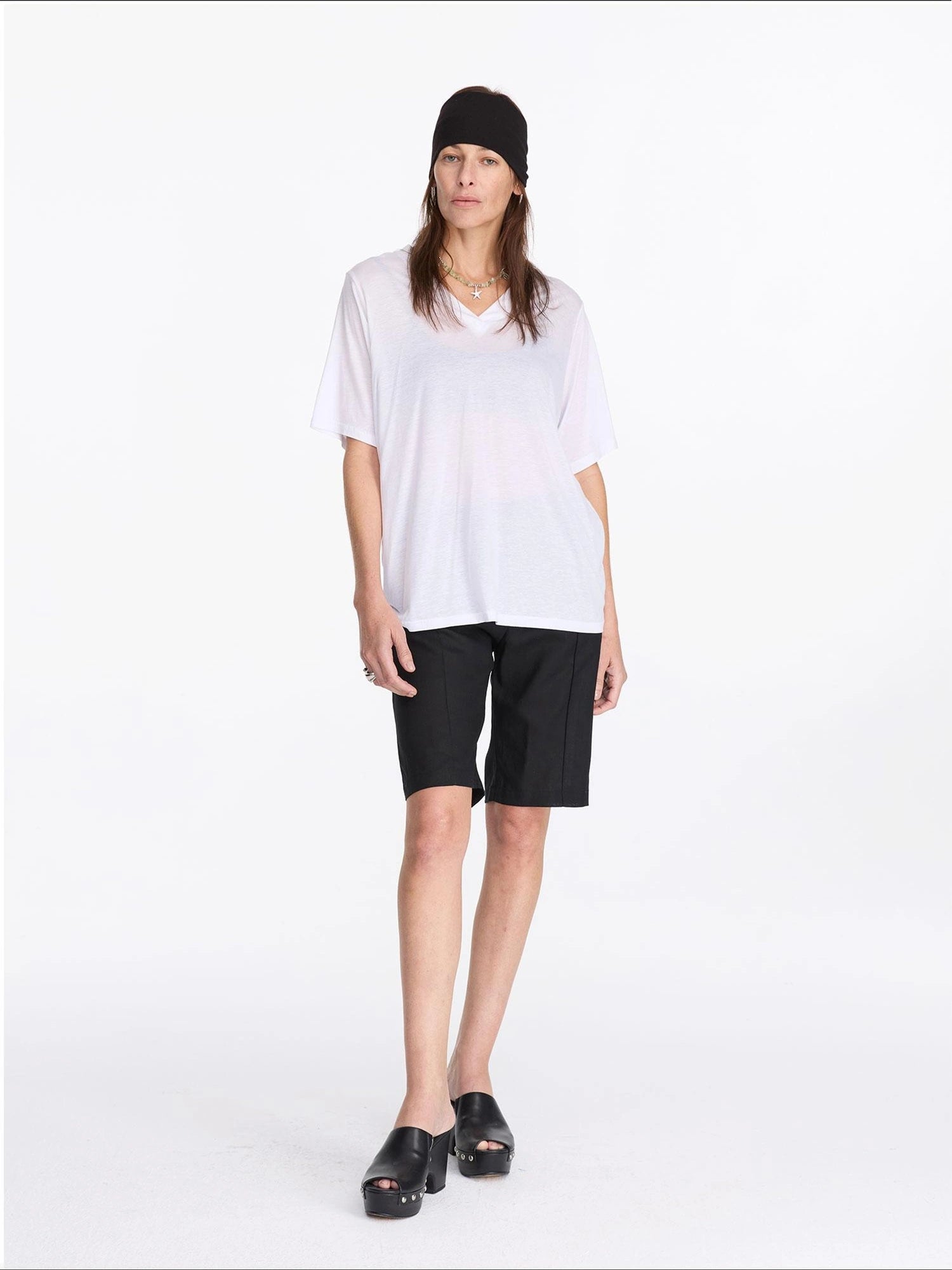 LYUOCHENG V-Neck Loose Tee With Cooling Tencel Blend