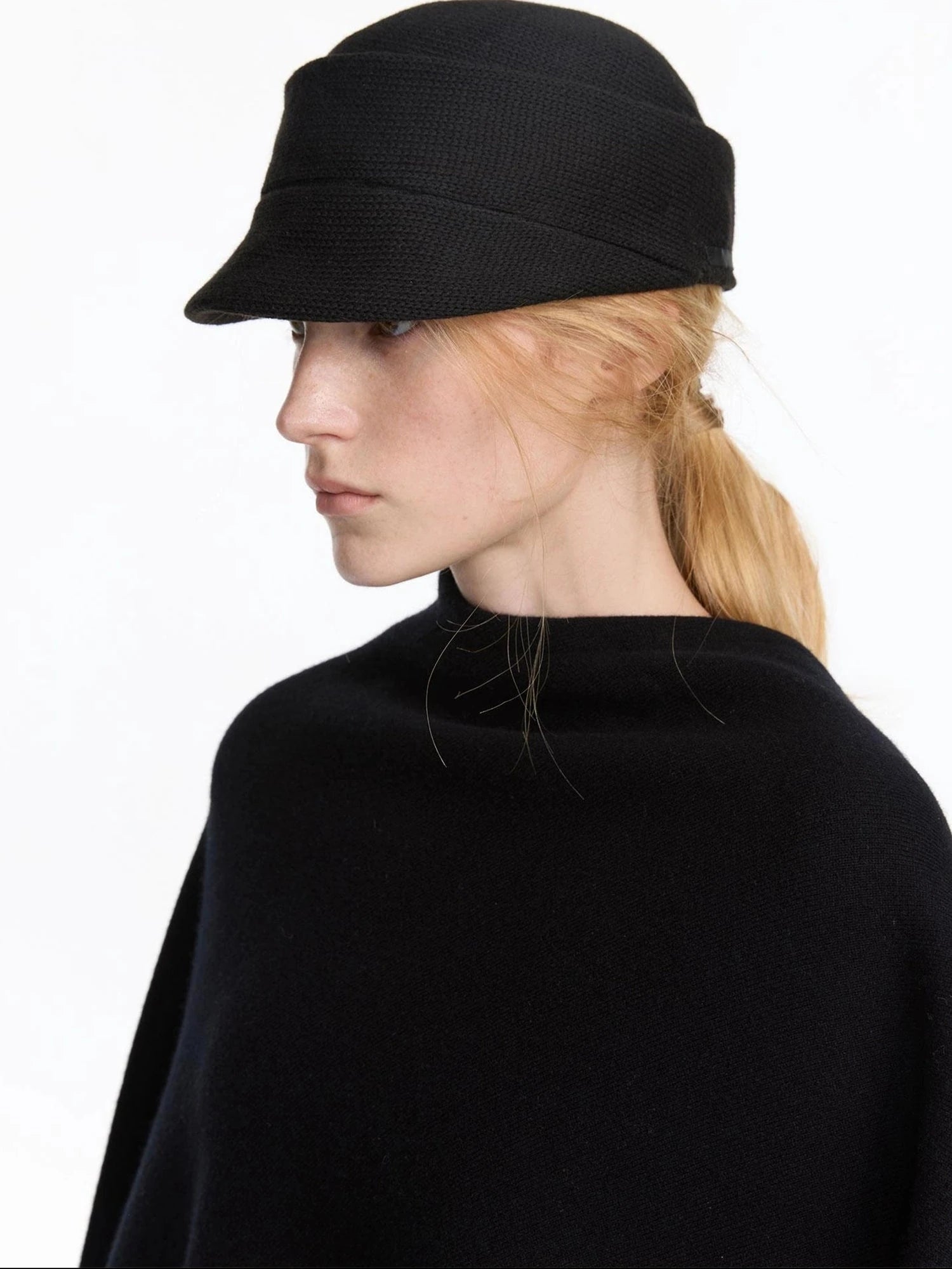 Vintage Autumn Knit Cloche Hat With Short Brim