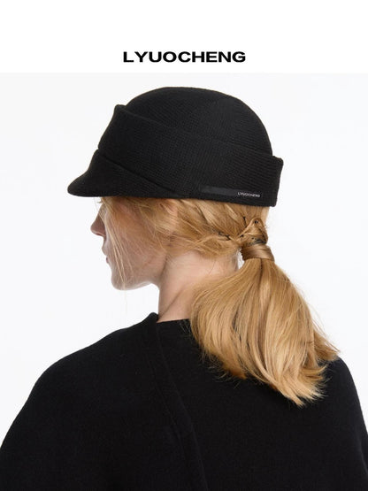 Vintage Autumn Knit Cloche Hat With Short Brim