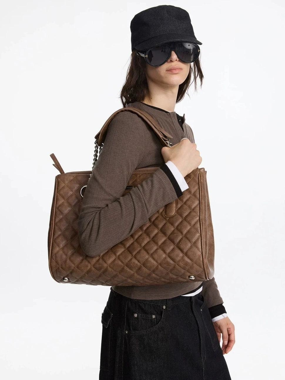 LYUOCHENG Vintage Quilted Tote Bag In Brown