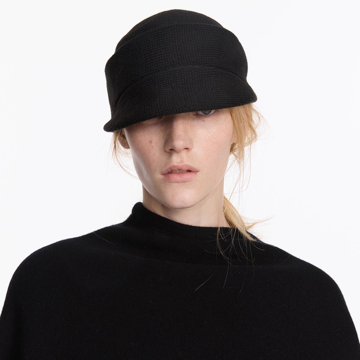 LYUOCHENG_Vintage_Structured_Mini_Brim_Pillbox_Hat_MISSTT