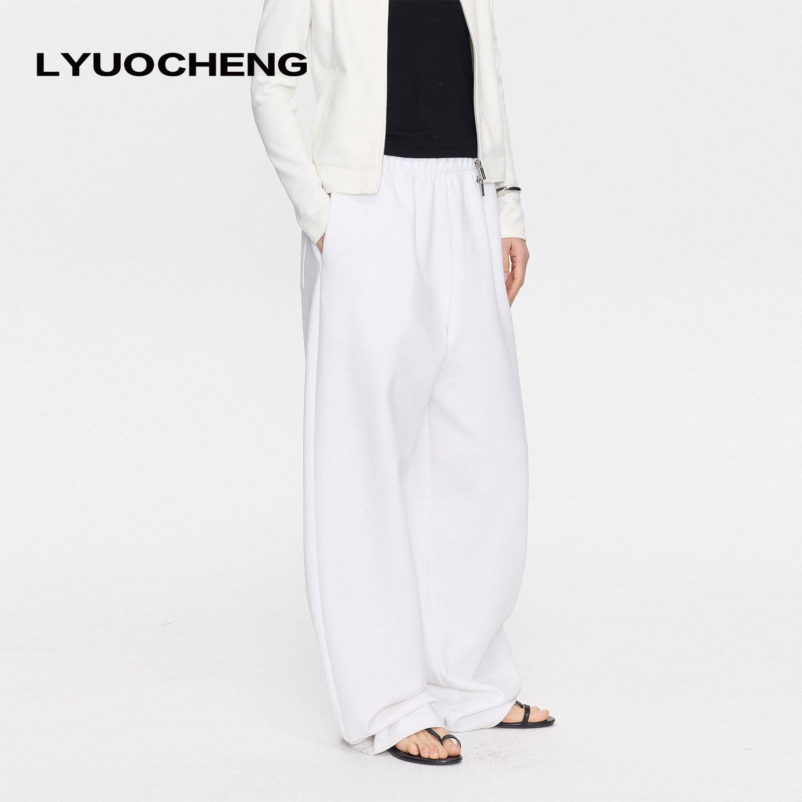LYUOCHENG_White_Airy_Casual_Straight_Hem_Women&