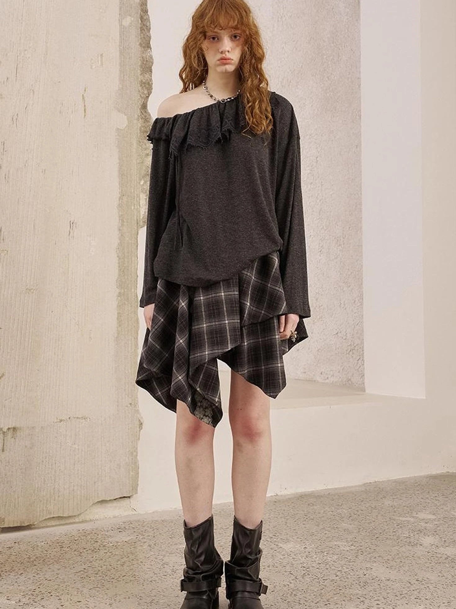 Lace Paneled Ruffle Knit Top