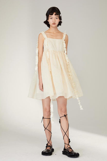 DIDDI MODA Lace Strap Floral Babydoll Dress With Bow Tie Detail