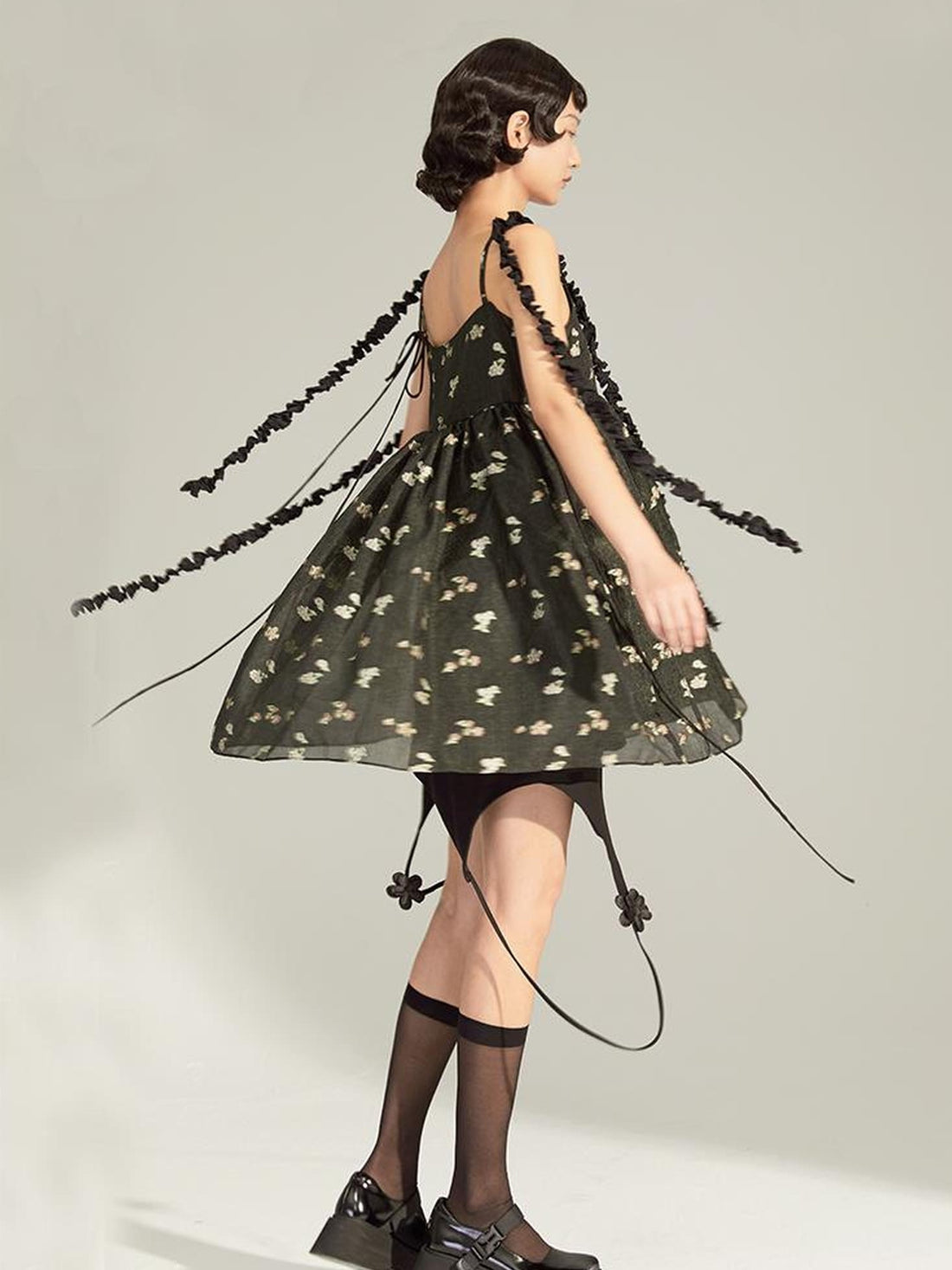 DIDDI MODA Lace Strap Floral Sundress In Black Beige