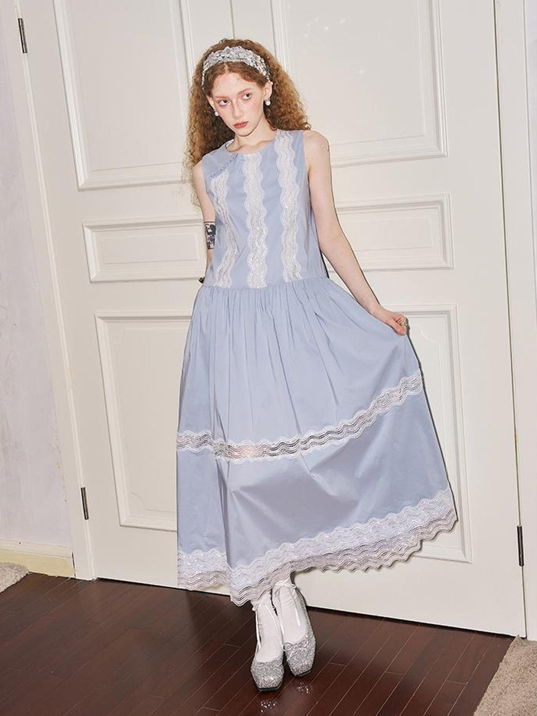 DIDDI MODA Lace Trimmed Asymmetrical Mandarin Collar Maxi Dress