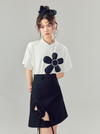 DIDDI MODA Lace Trimmed Hollow Heart A Line Mini Skirt