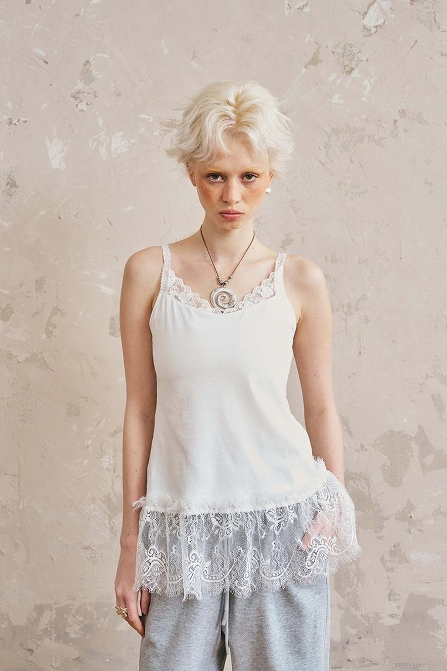 DIDDI MODA Lace Trimmed Modal Cotton Camisole