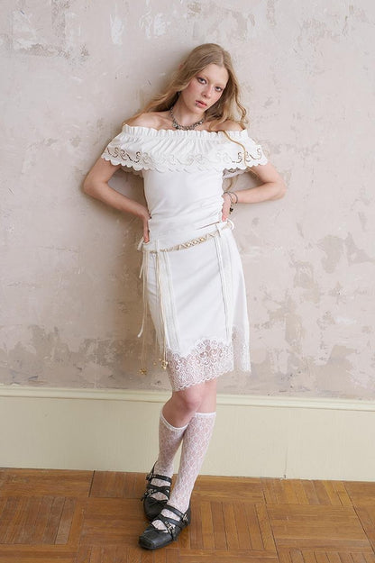 Lace Trimmed Tuck Pleat Mini Skirt
