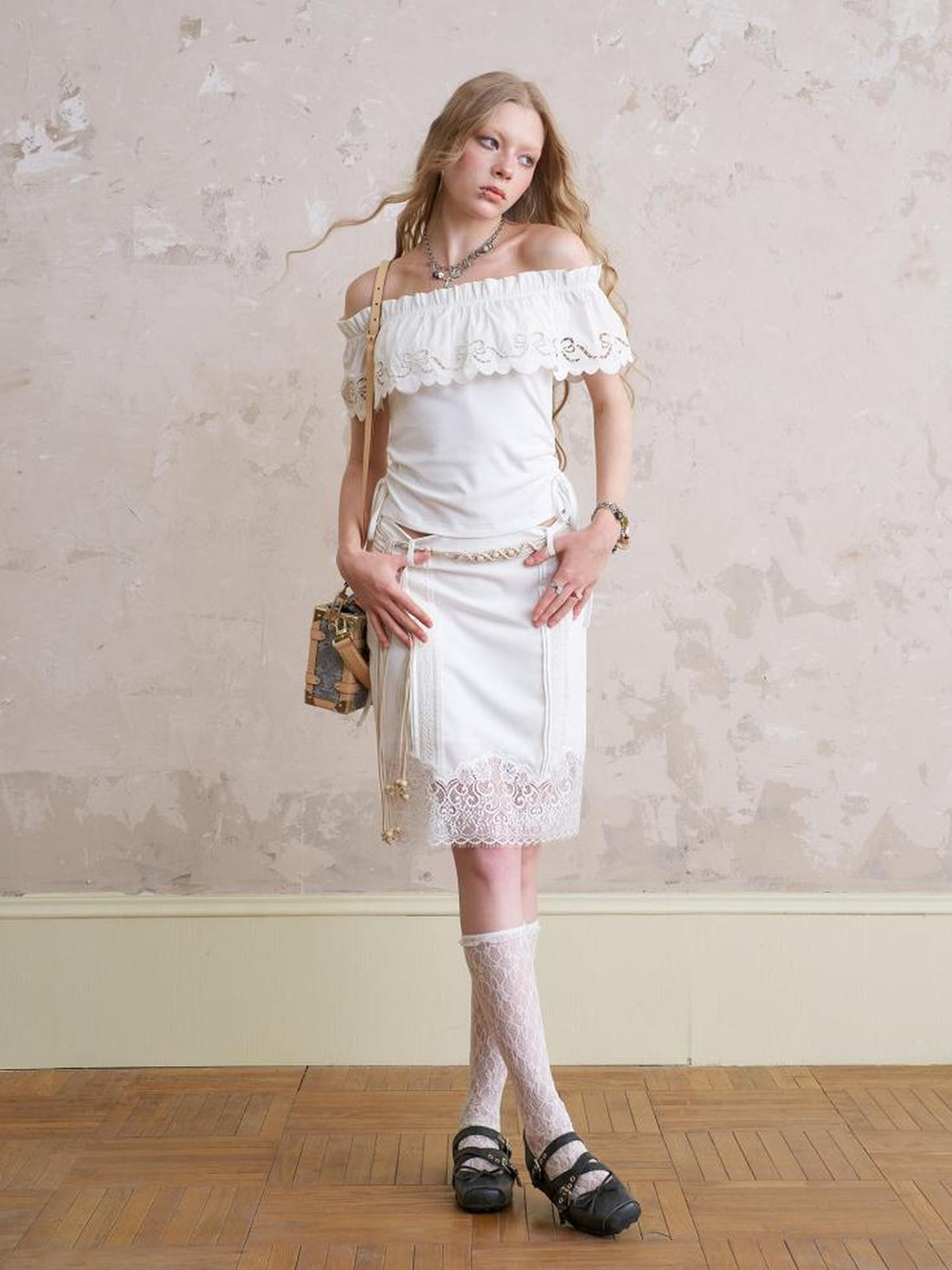 Lace Trimmed Tuck Pleat Mini Skirt