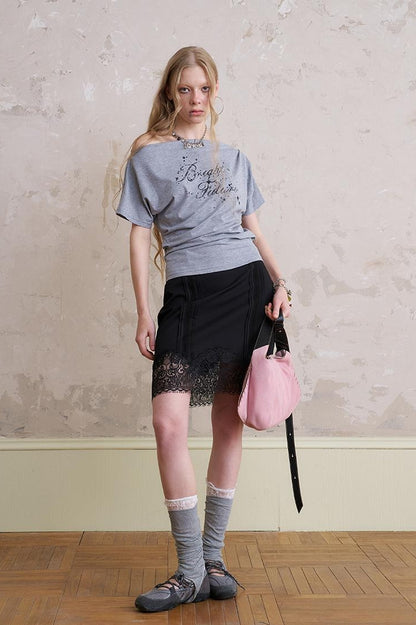 Lace Trimmed Tuck Pleat Mini Skirt