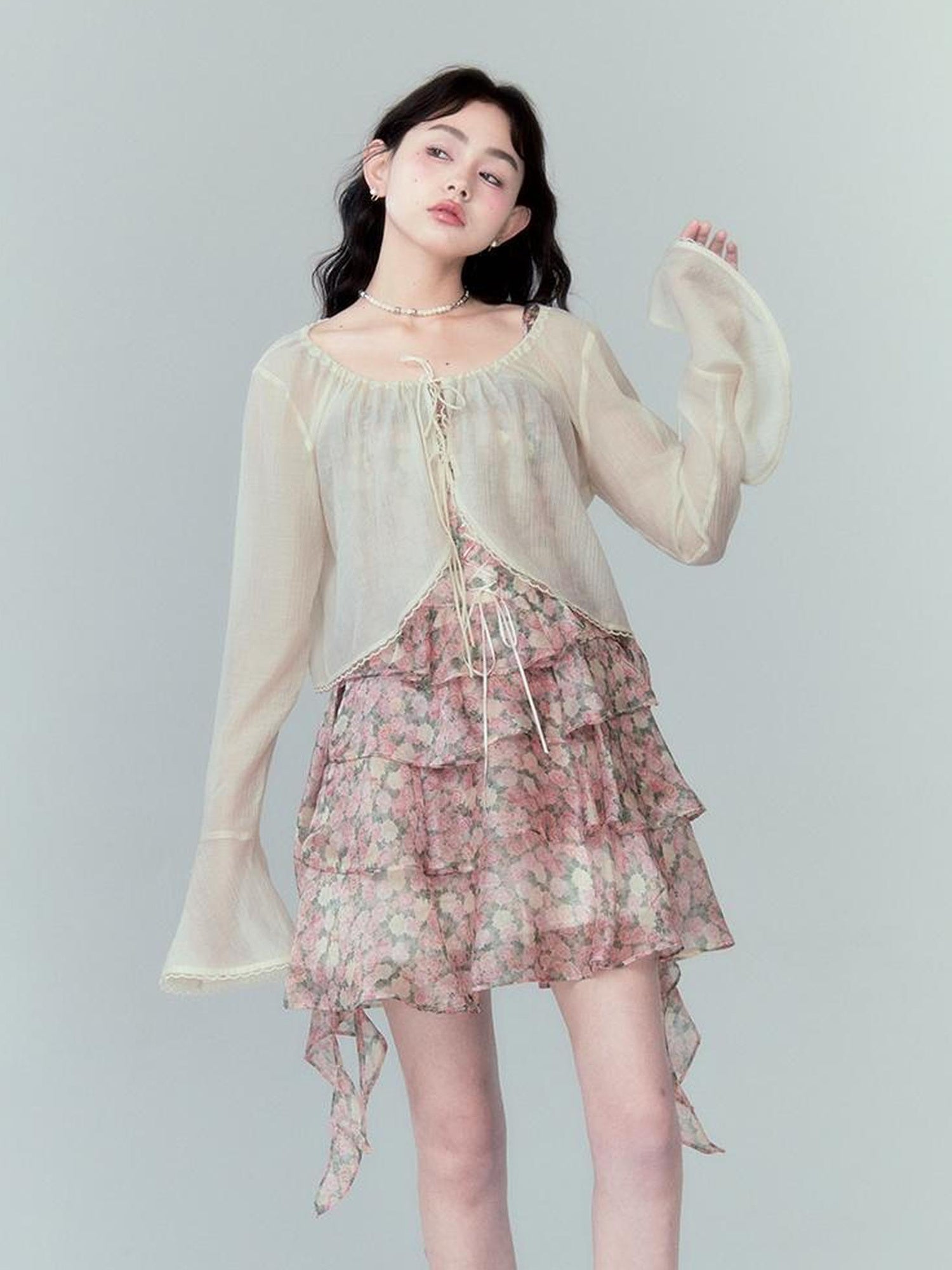 DIDDI MODA Lacy Shell Embroidered Blue Sunshield Cardigan