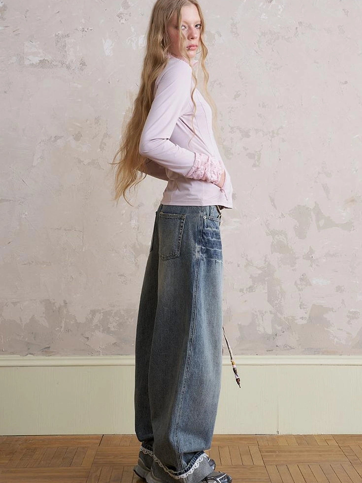 Layered Puppy Embroidery Lace Sunshirt